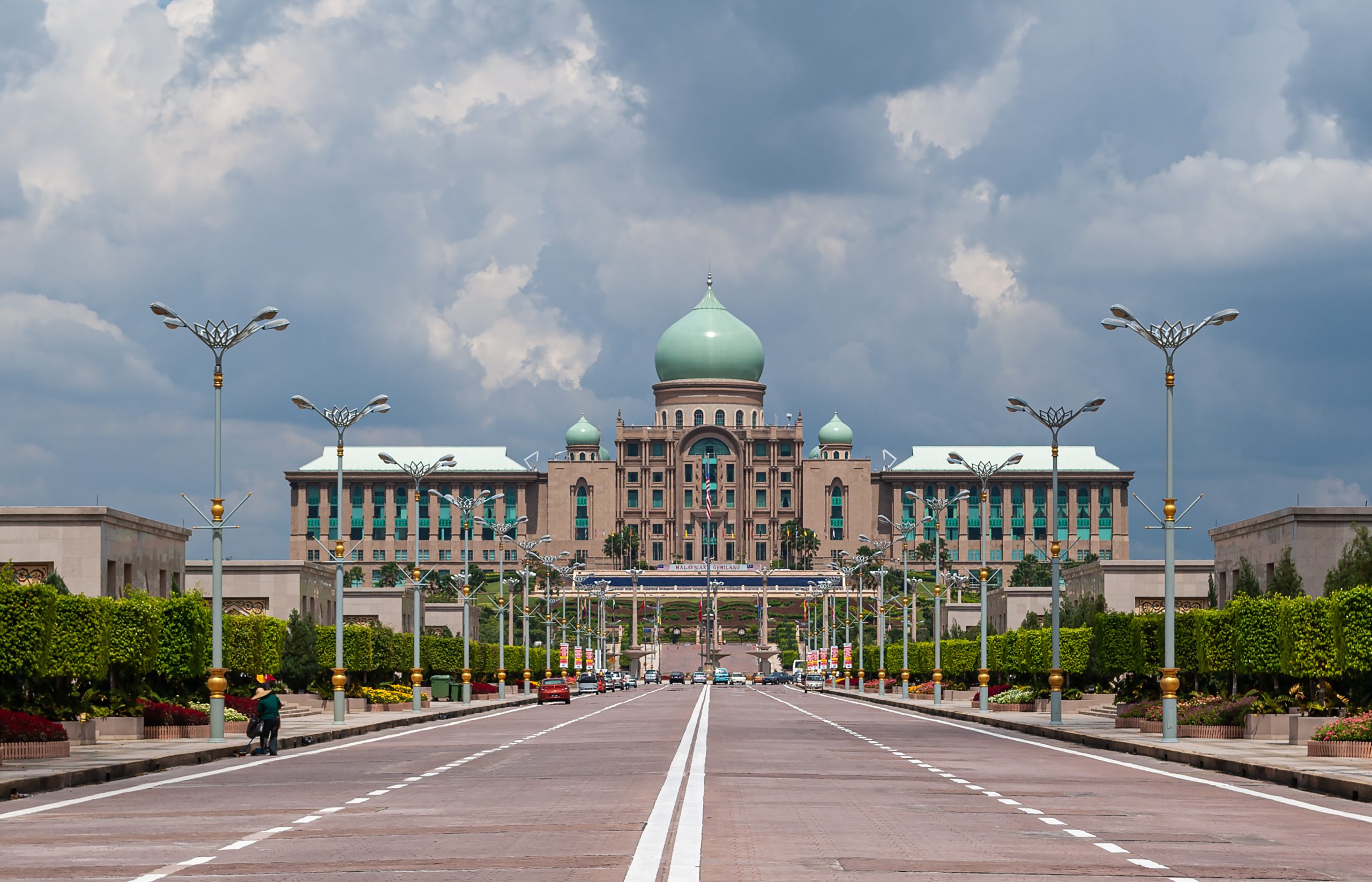 Imej Putrajaya Indah: Mercu Tanda Malaysia Terkini